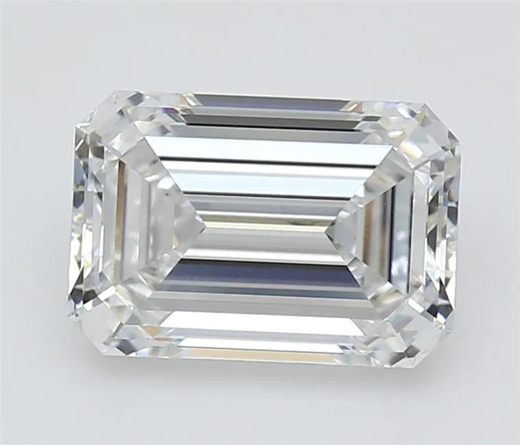 4.27ct Emerald Lab Grown Diamond (Colour D, Clarity VVS1, GIA Certified)