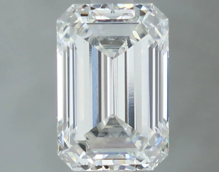 2.11ct Emerald Lab Grown Diamond (Colour G, Clarity VS1, IGI Certified)