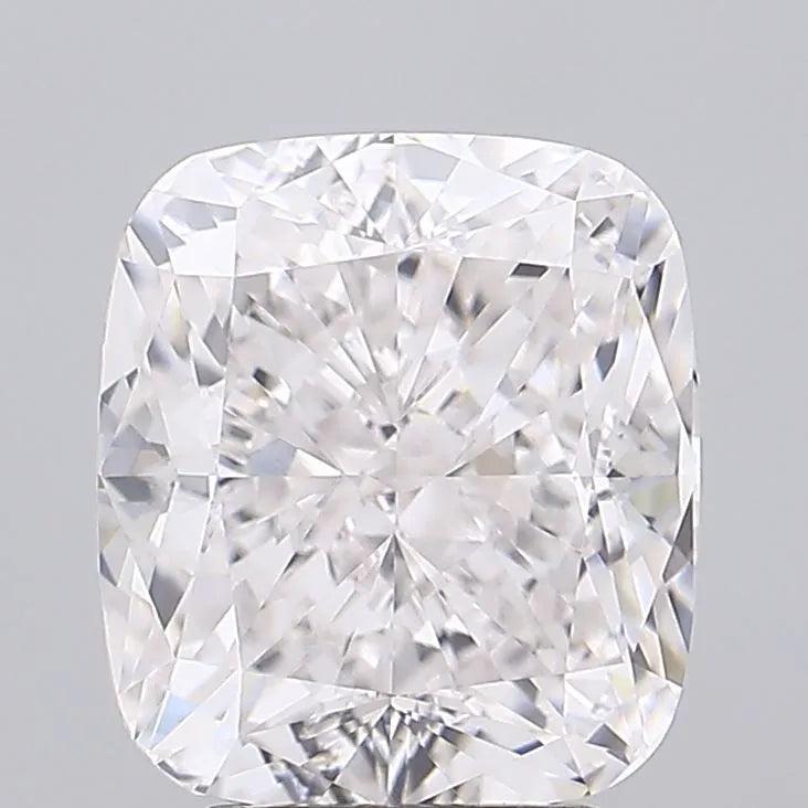 4.53ct Cushion modified Lab Grown Diamond (Colour F, Clarity VVS2, IGI Certified)